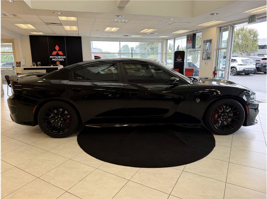 Used 2016 Dodge Charger SRT Hellcat w/ Harman/Kardon Audio Group RWD image 4