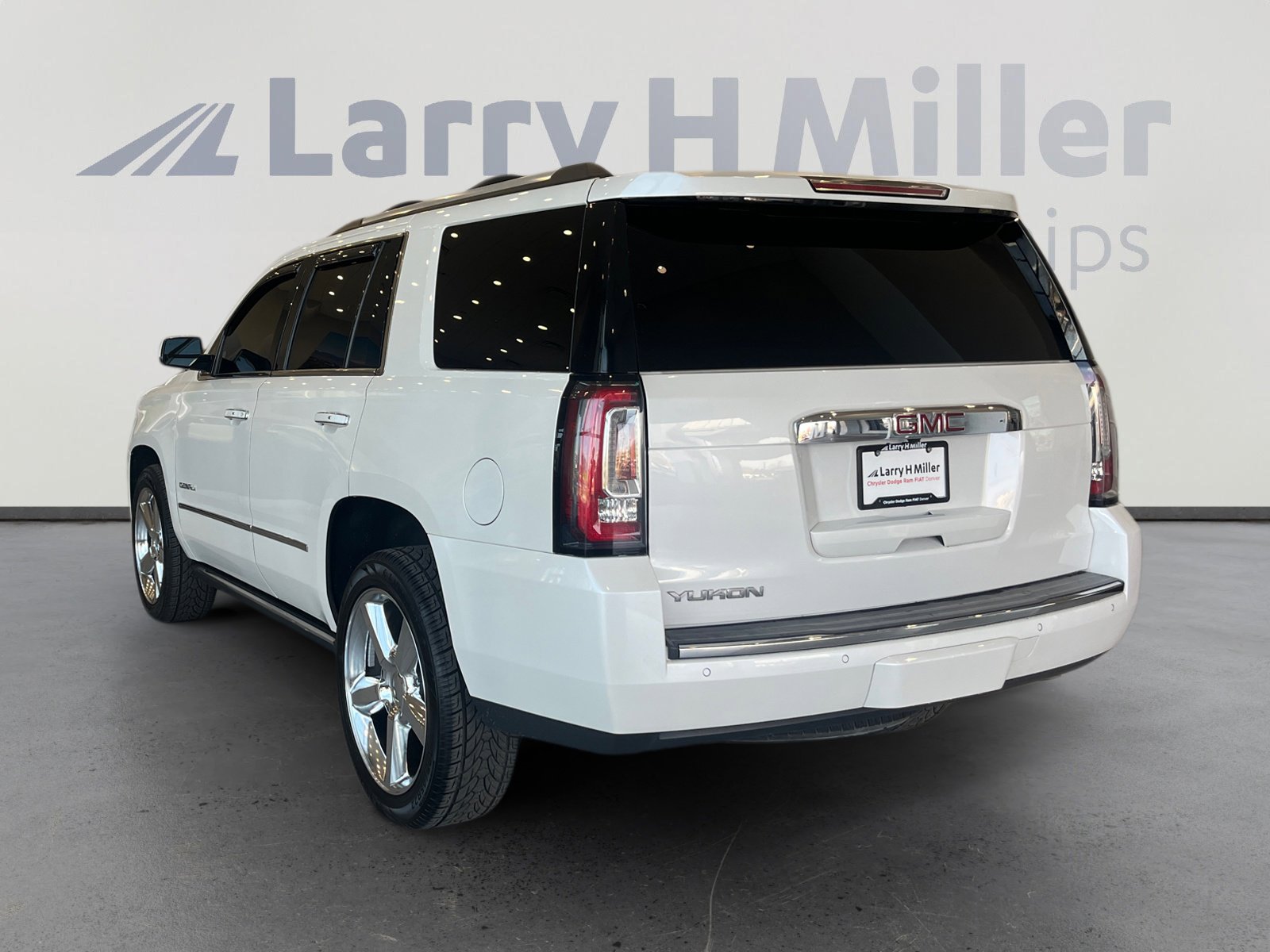 Used 2018 GMC Yukon Denali w/ Denali Ultimate Package image 3