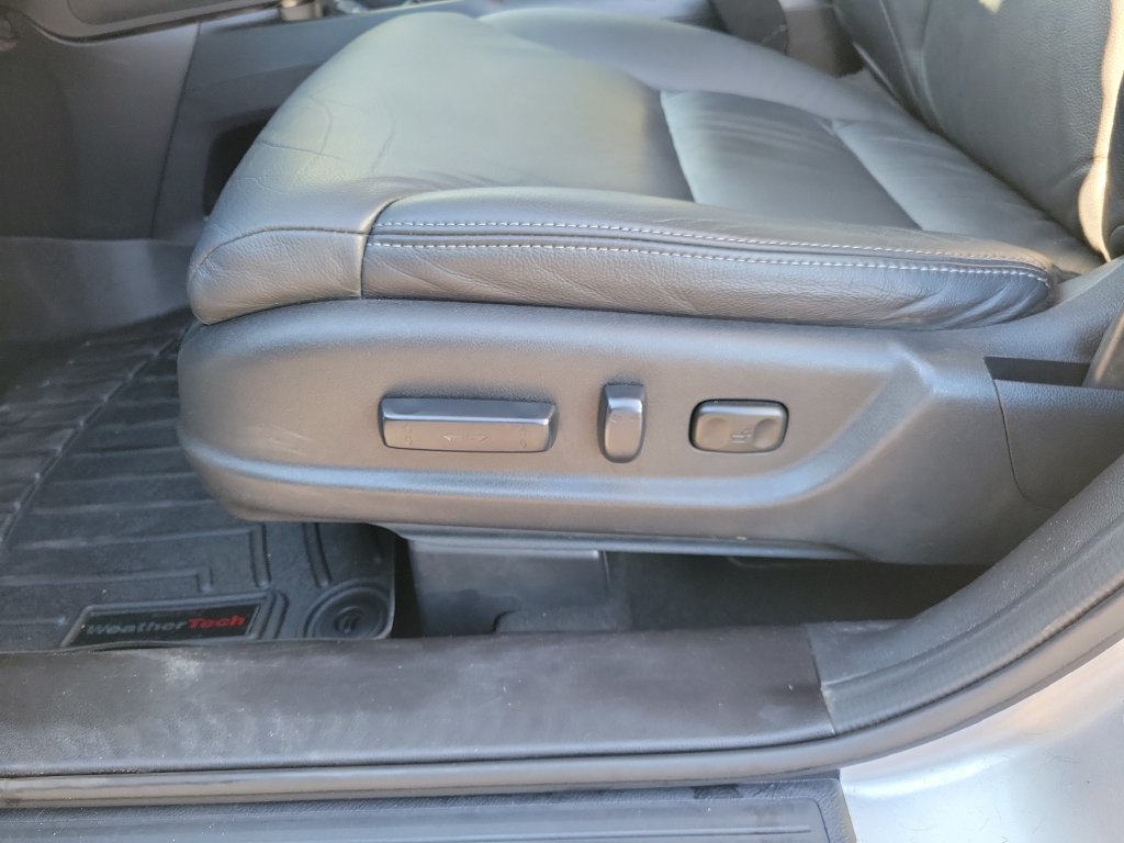 Used 2014 Honda CR-V EX-L image 23