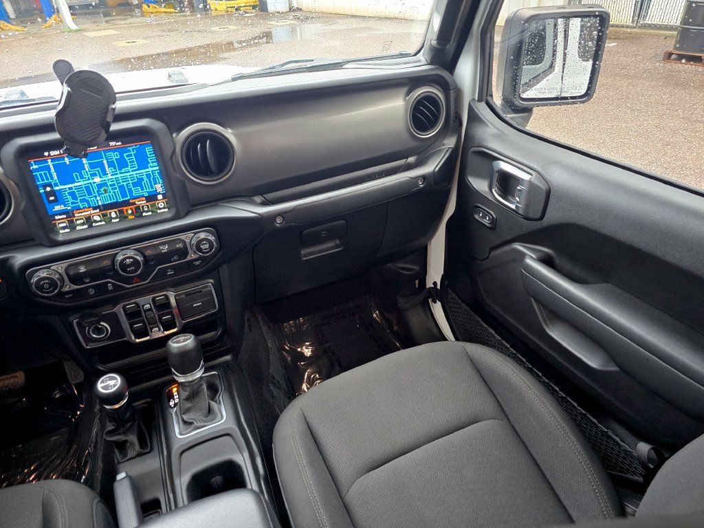 Used 2023 Jeep Gladiator Sport AWD/4WD image 40