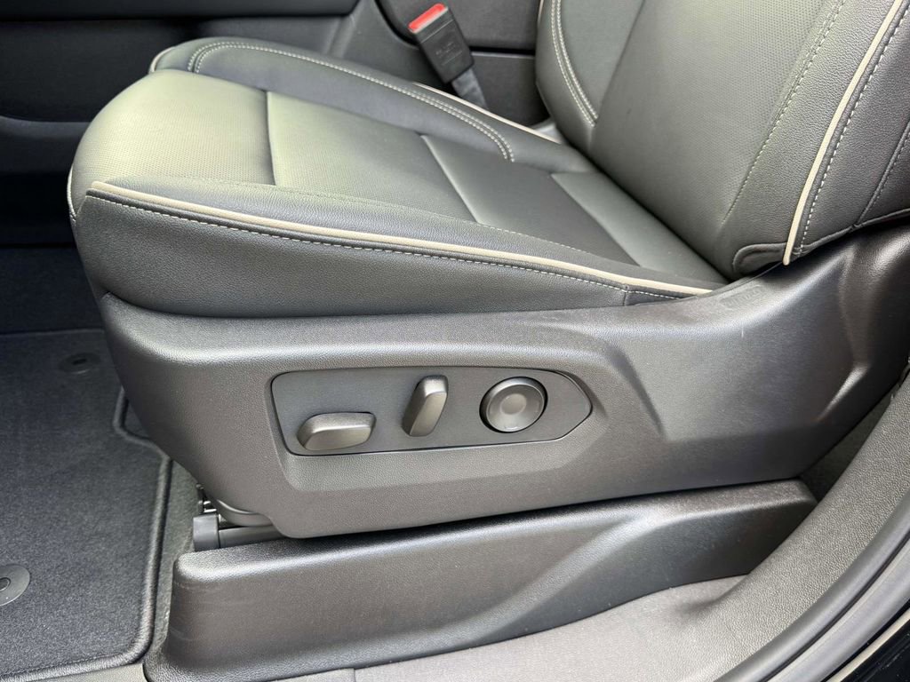 New 2026 Chevrolet Tahoe Premier w/ Sun And Tow Package image 19