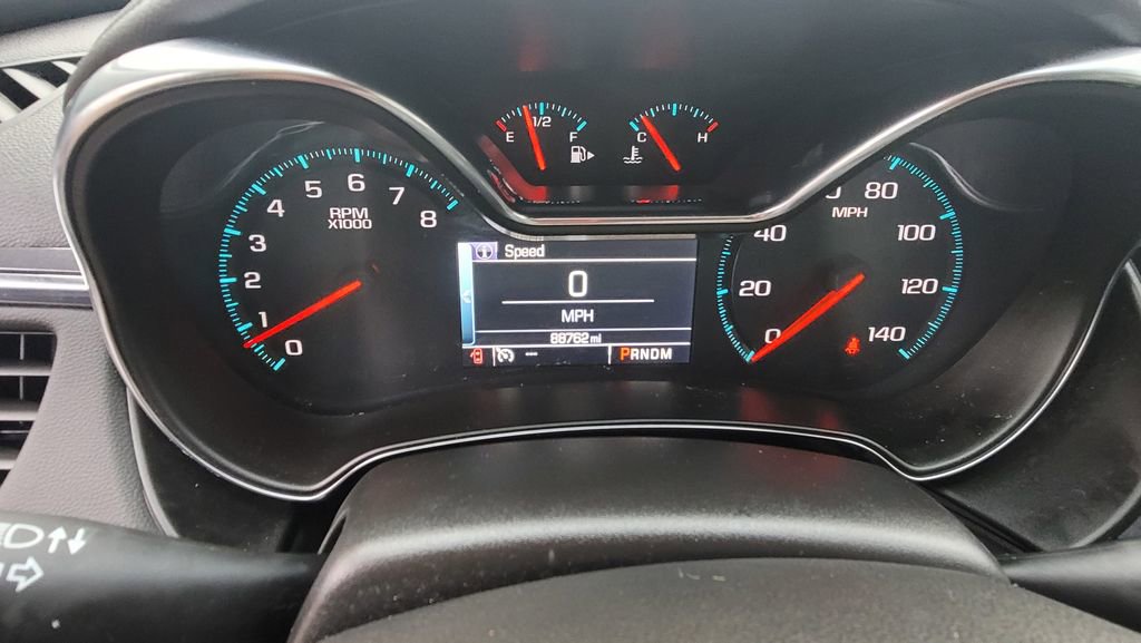 Used 2014 Chevrolet Impala LT w/ Convenience Package image 19