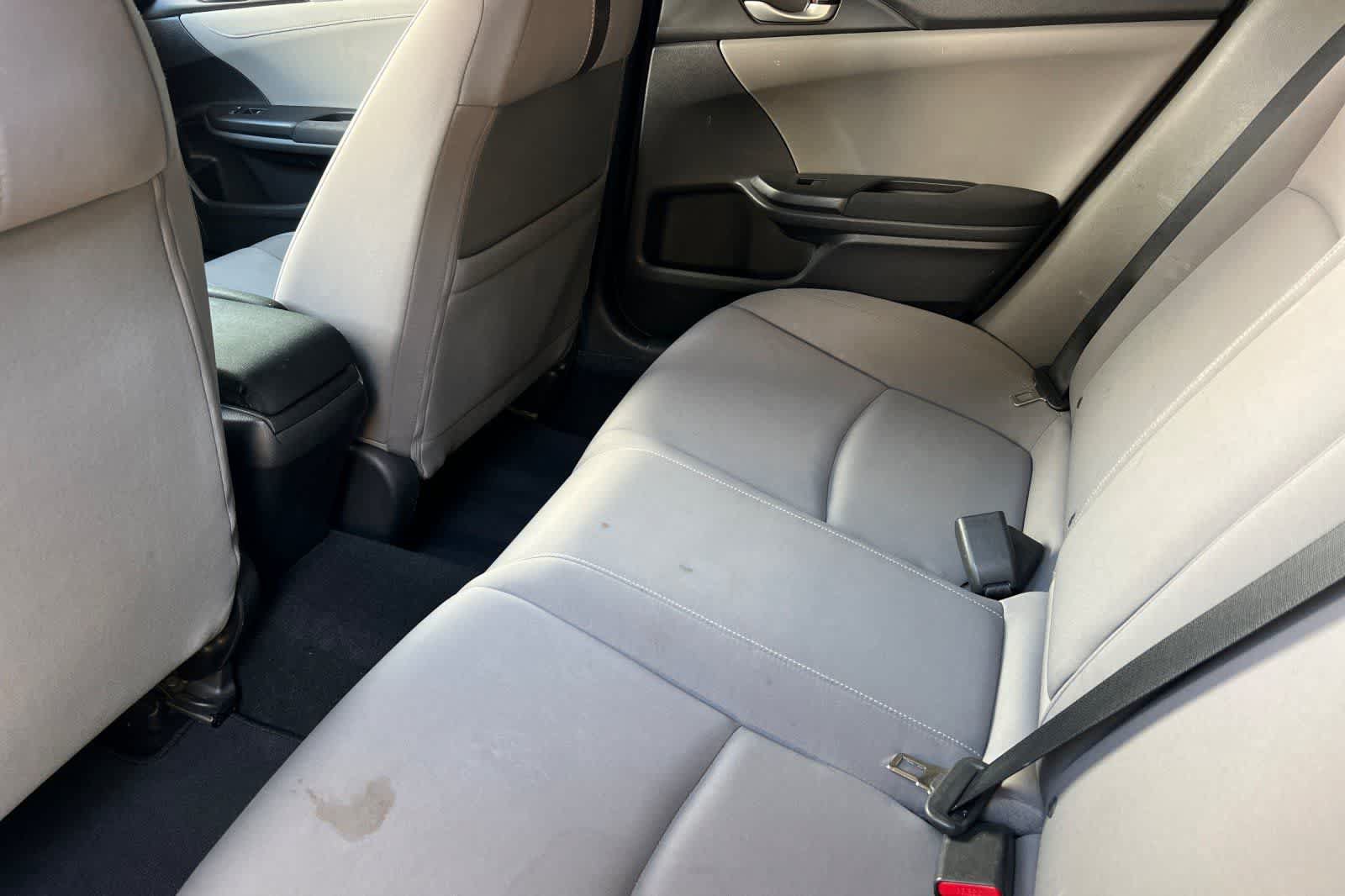 Used 2018 Honda Civic EX-T image 5