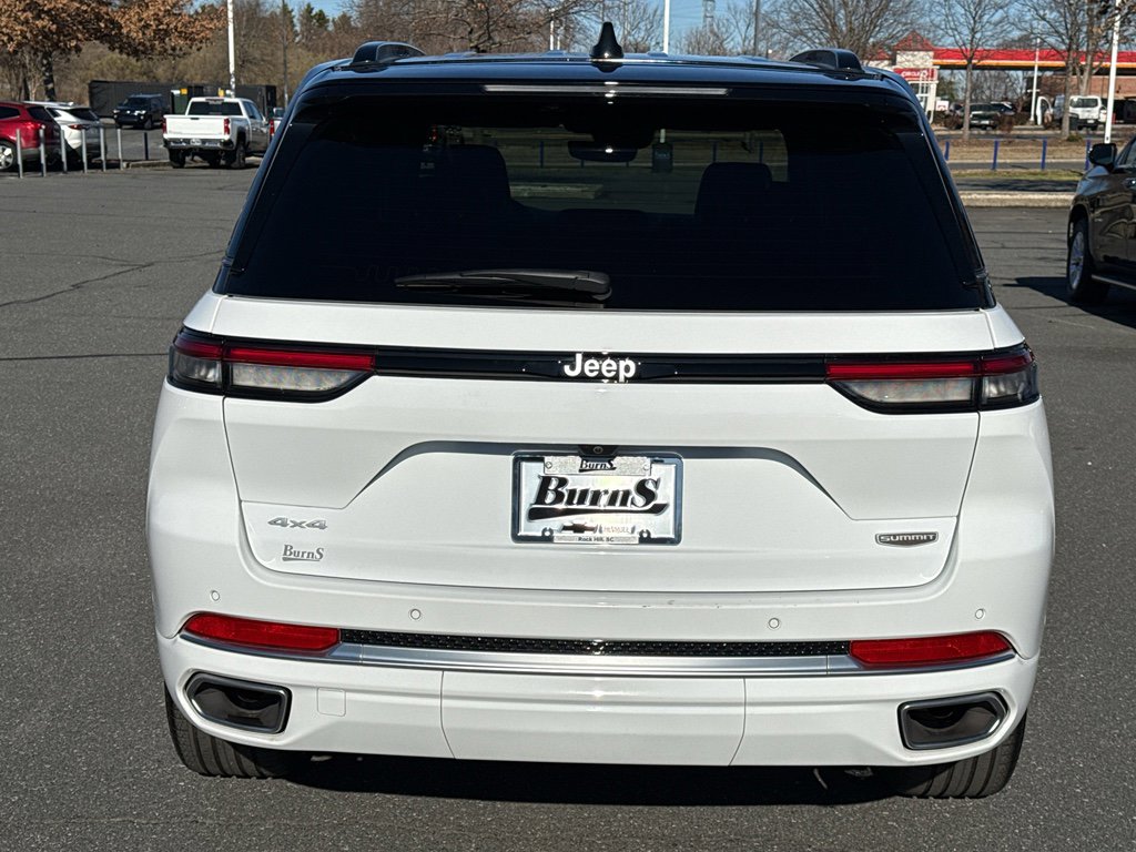 Used 2025 Jeep Grand Cherokee Summit image 6