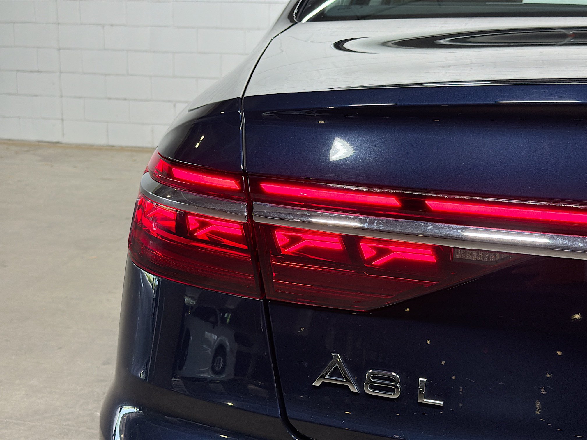 Used 2023 Audi A8 L 3.0T w/ Luxury Package AWD/4WD image 11