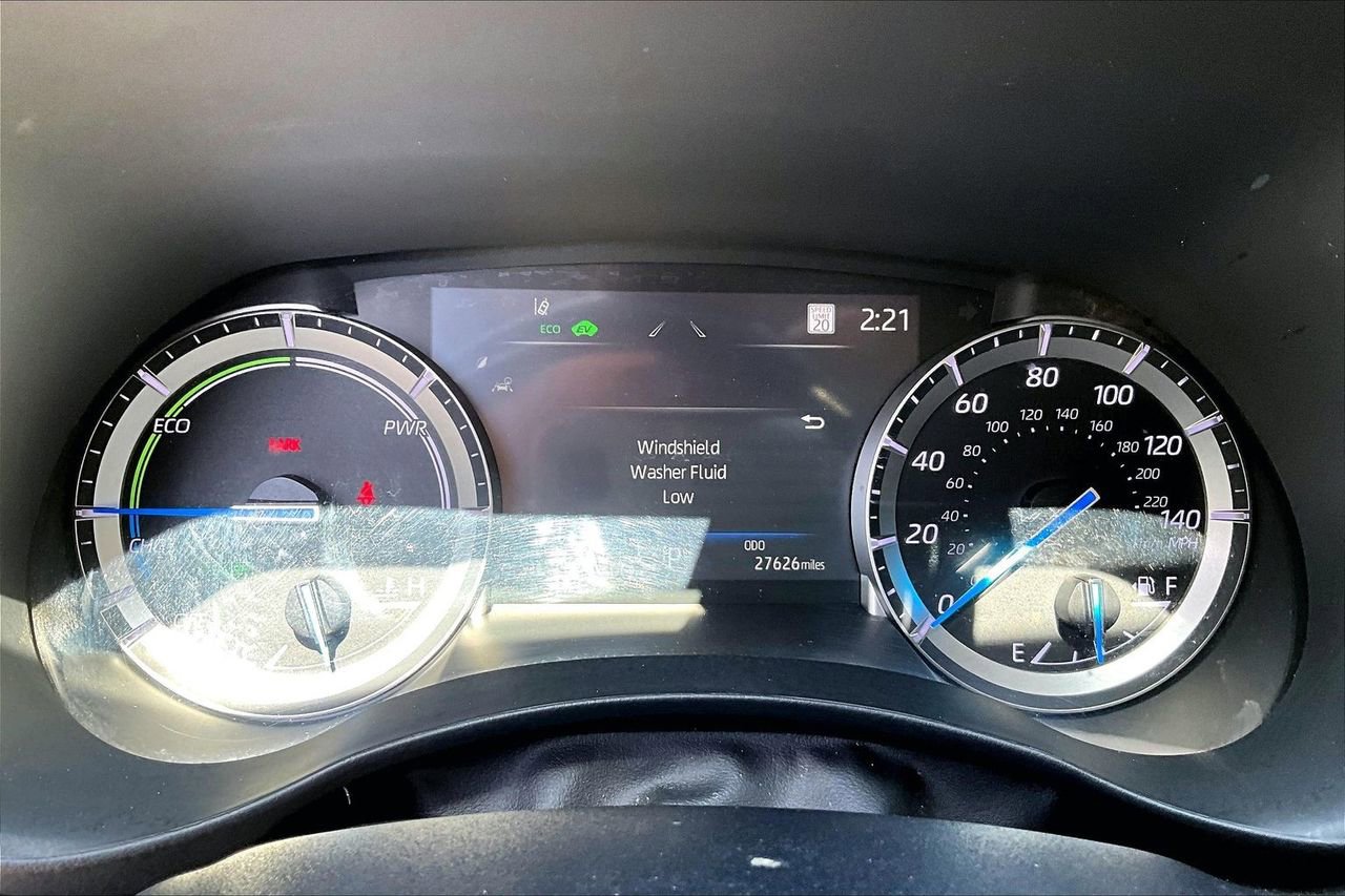 Used 2022 Toyota Highlander XLE image 12