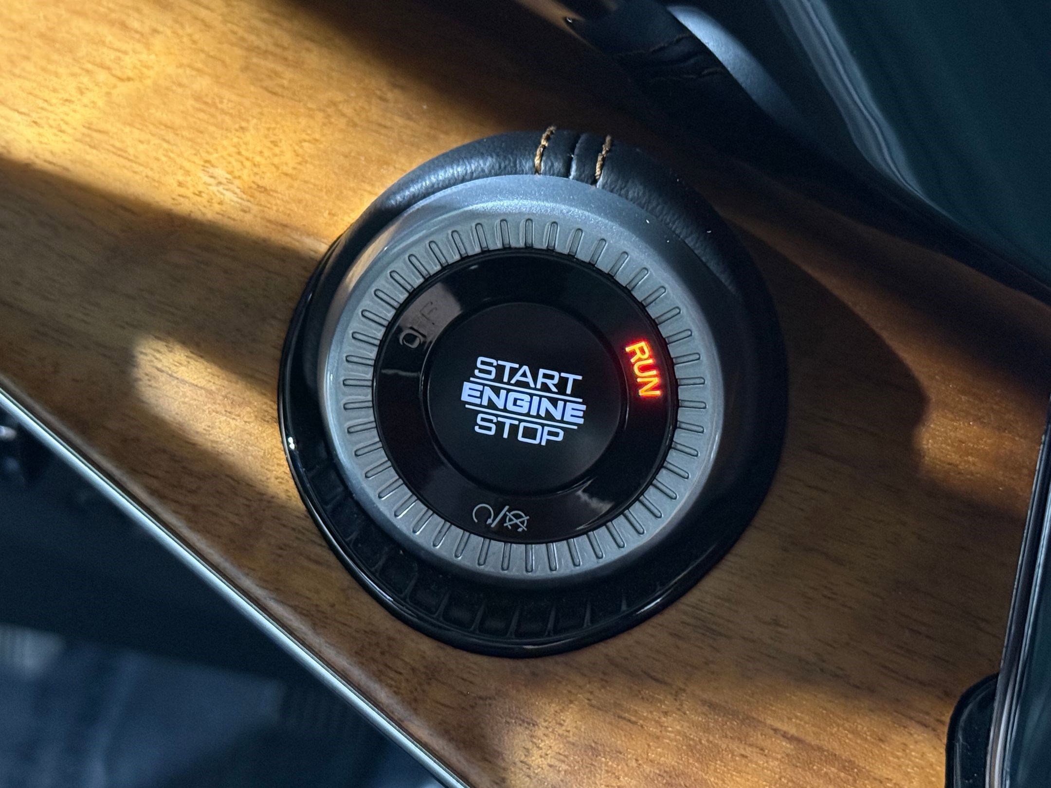 Used 2024 Jeep Grand Wagoneer Series III w/ HD Trailer Tow Package image 41