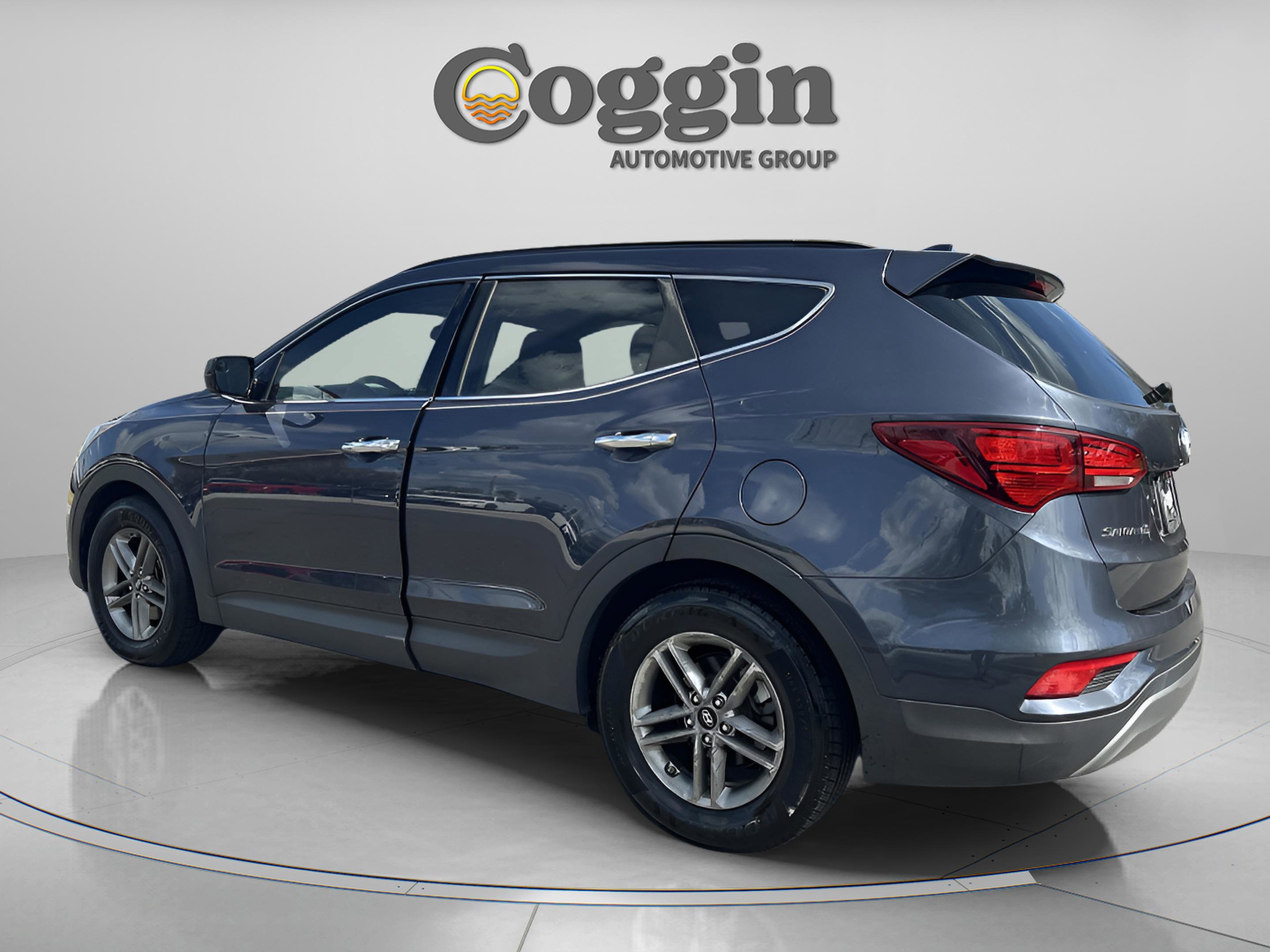 Used 2017 Hyundai Santa Fe Sport image 8