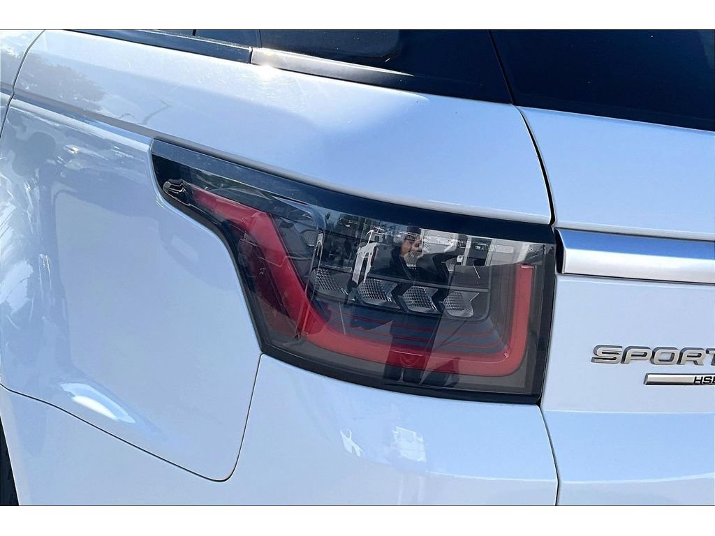 Used 2018 Land Rover Range Rover Sport HSE AWD/4WD image 23