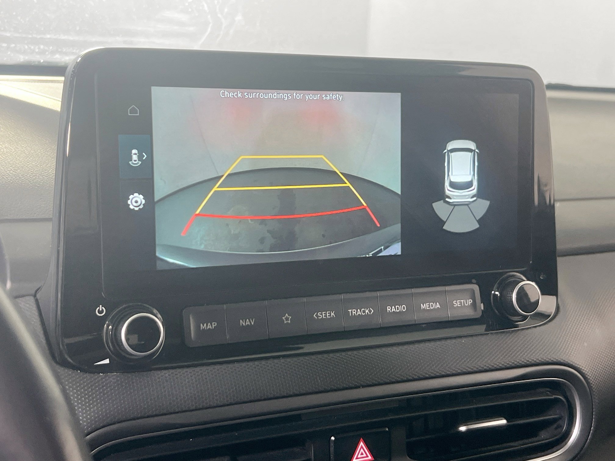 Used 2022 Hyundai Kona Limited w/ Cargo Package image 14