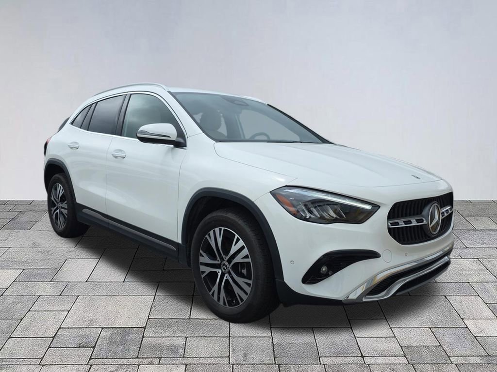 Certified 2025 Mercedes-Benz GLA 250 4MATIC image 1