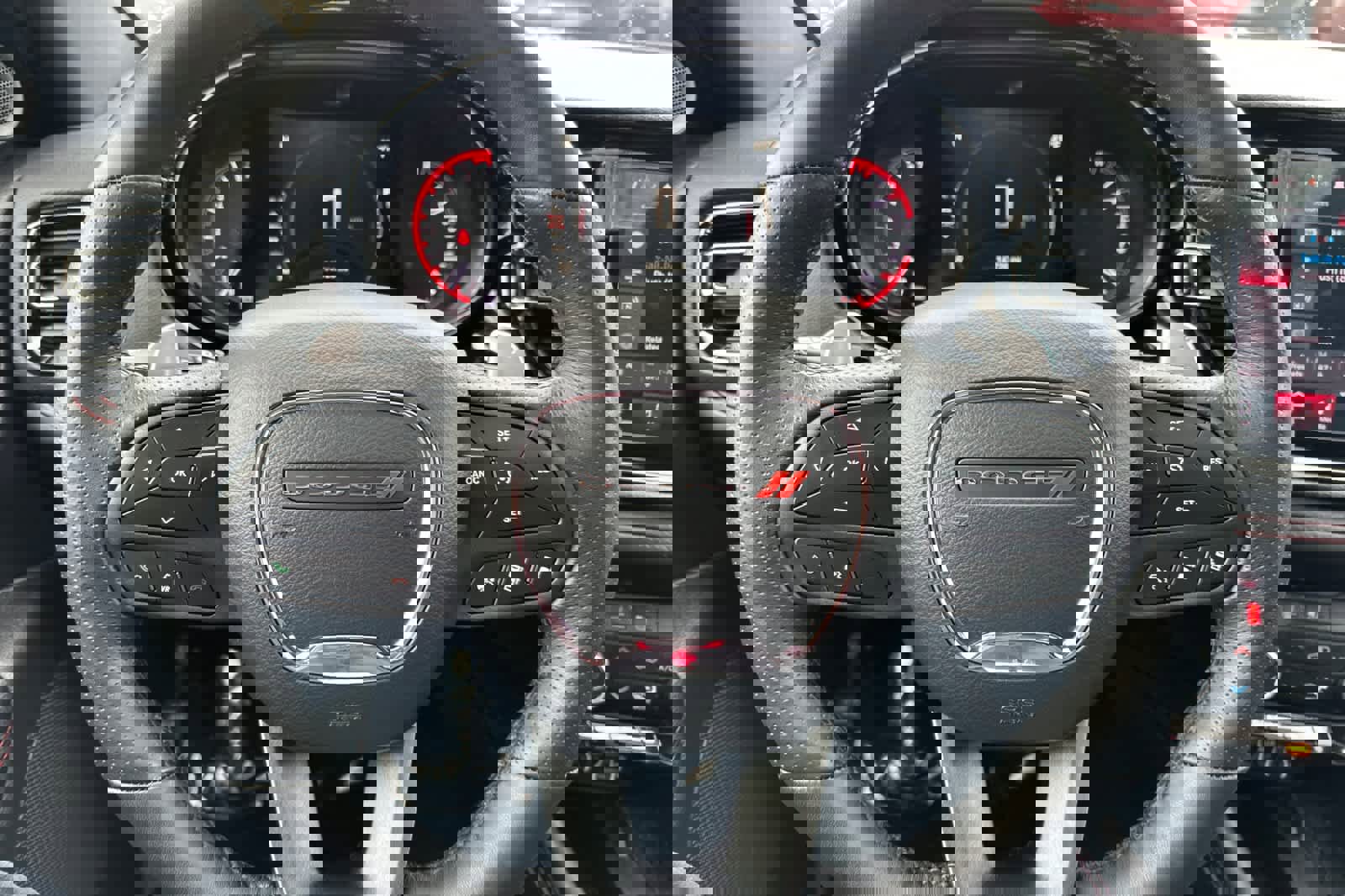 Used 2025 Dodge Durango GT image 25