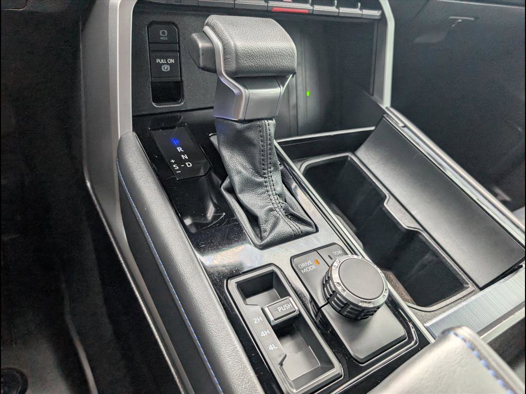 Used 2024 Toyota Sequoia Platinum image 15