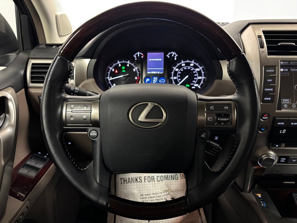 Used 2018 Lexus GX 460 Premium w/ Premium Package AWD/4WD image 23