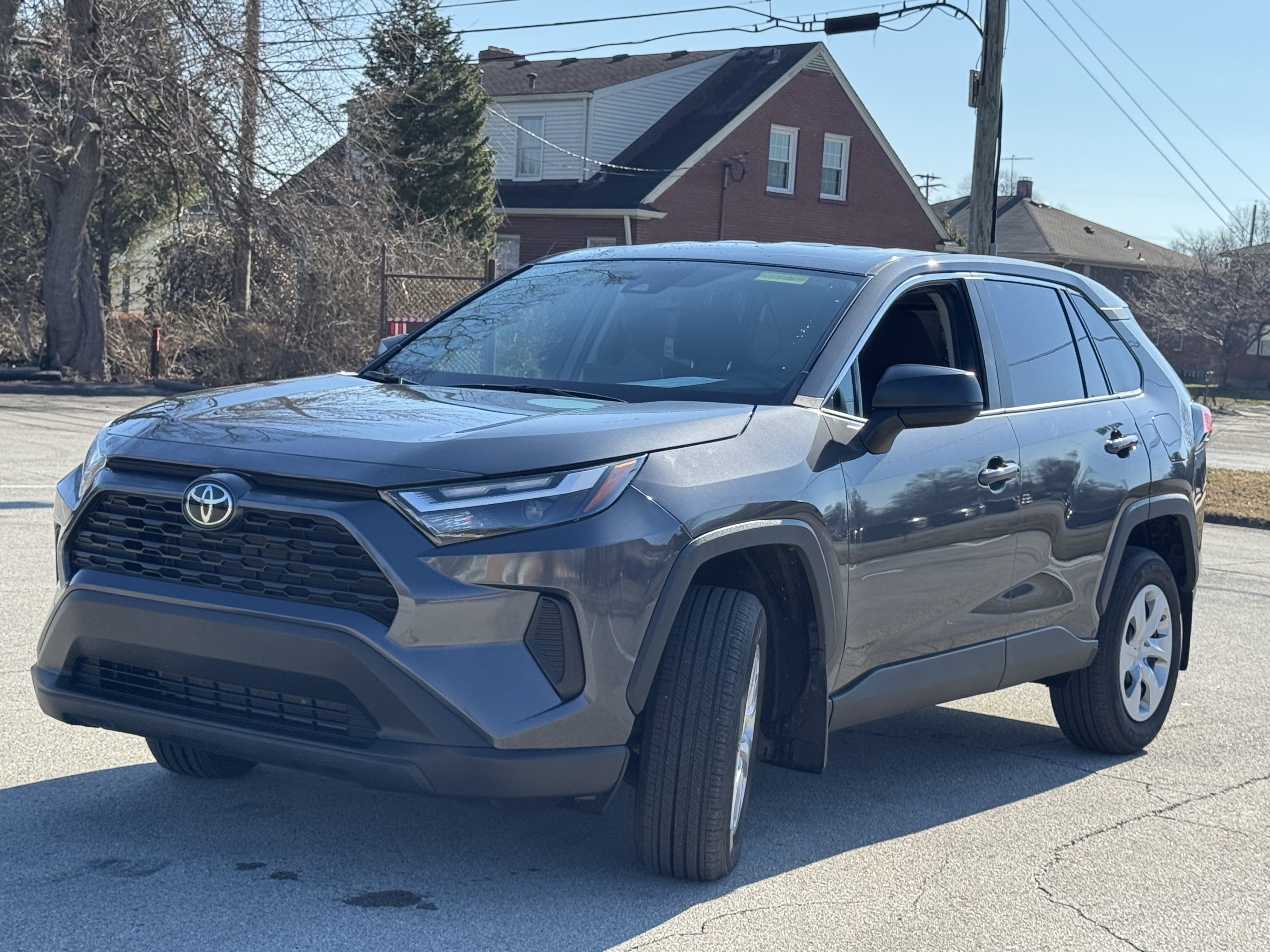 Used 2024 Toyota RAV4 LE image 15