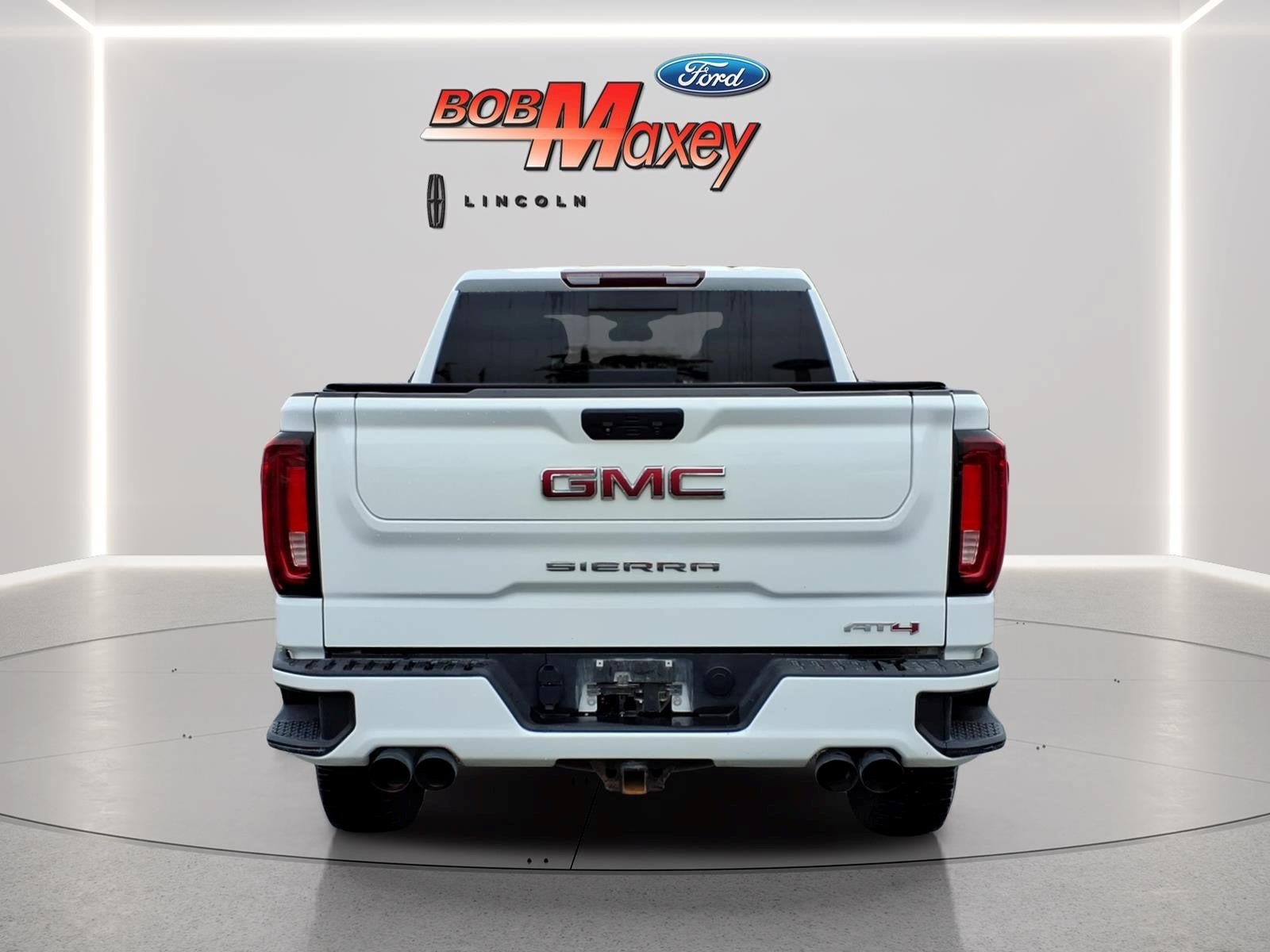 Used 2022 GMC Sierra 1500 AT4 w/ AT4 Preferred Package AWD/4WD image 6