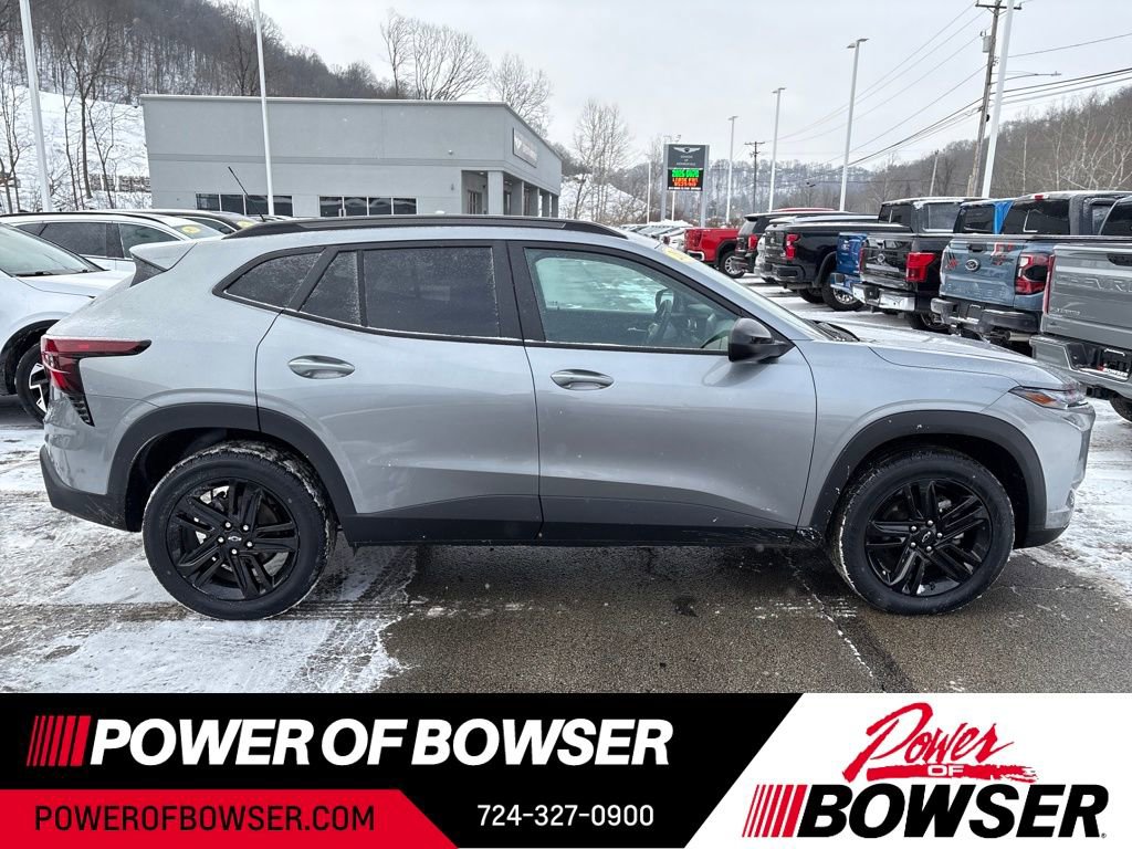 Used 2024 Chevrolet Trax ACTIV w/ Driver Confidence Package image 6