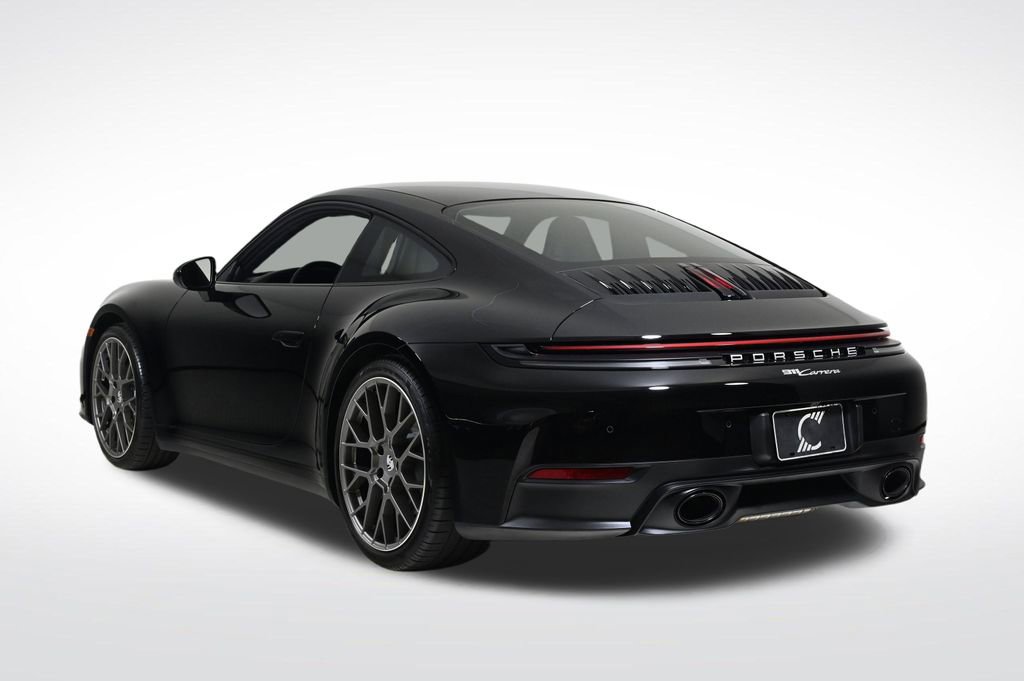 Used 2025 Porsche 911 Carrera w/ Sport Chrono Package image 3