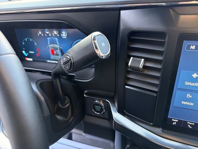 Used 2025 Ford F350 Lariat w/ FX4 Off-Road Package image 20