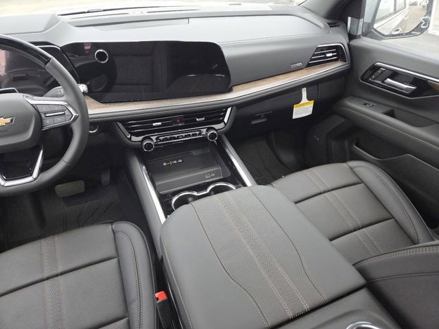 New 2026 Chevrolet Suburban High Country AWD/4WD image 38