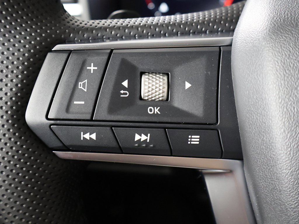 New 2025 Mitsubishi Outlander SE image 47