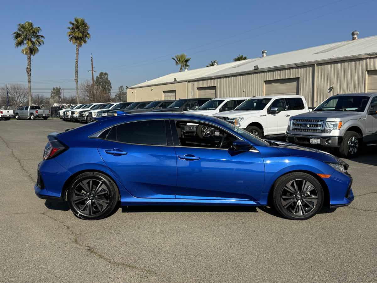 Used 2018 Honda Civic EX image 12
