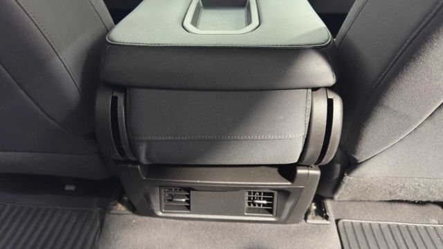 Used 2019 Chevrolet Silverado 1500 Custom w/ Custom Value Package RWD image 16