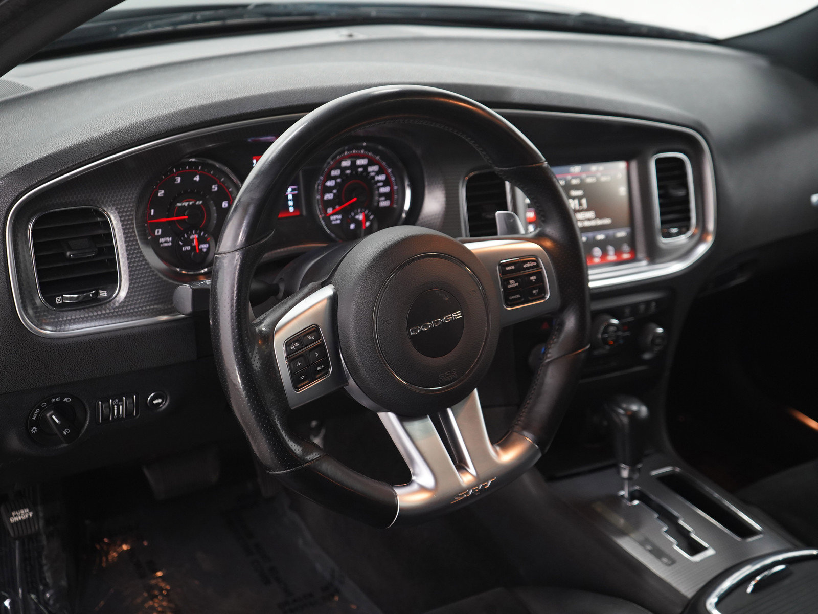 Used 2012 Dodge Charger SRT8 w/ Adaptive Cruise Control Group RWD image 17