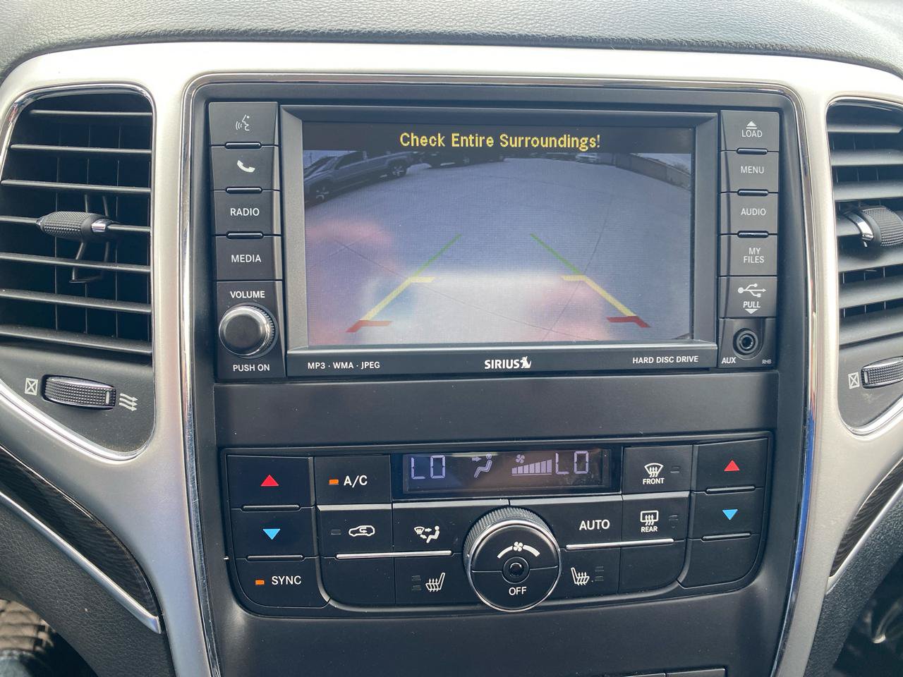 Used 2011 Jeep Grand Cherokee 70th Anniversary AWD/4WD image 22