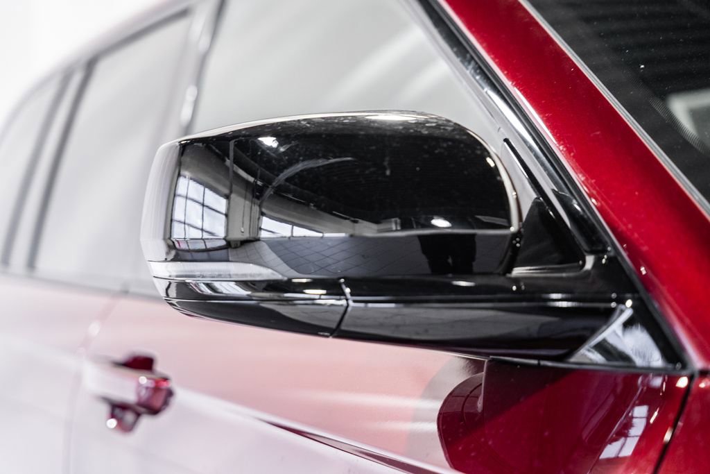 New 2025 Jeep Grand Cherokee Altitude w/ Trailer Tow Package image 13