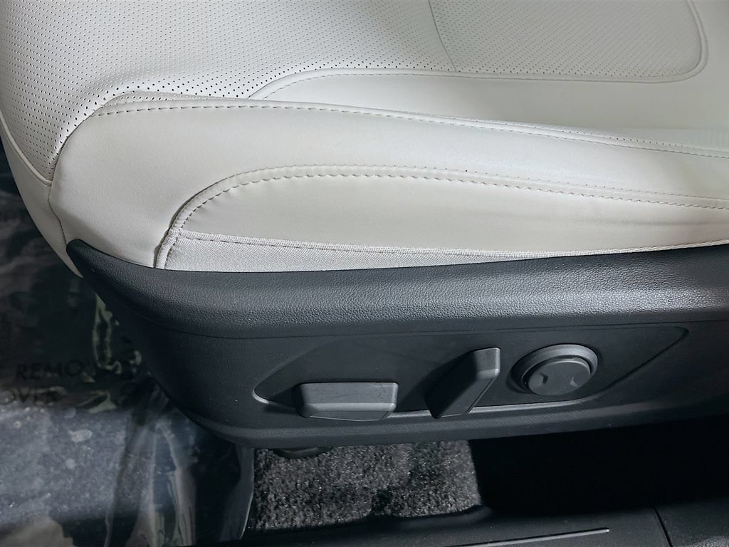 Used 2025 Hyundai Tucson SEL AWD/4WD image 17