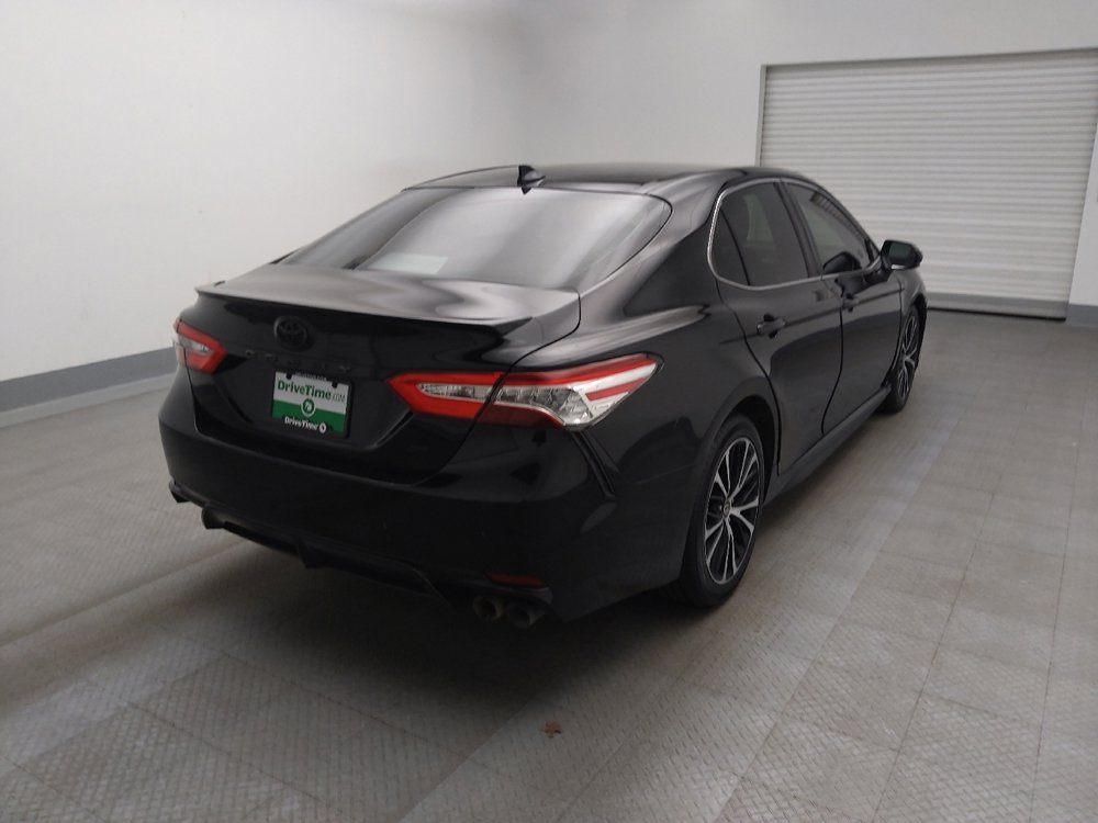 Used 2020 Toyota Camry SE image 9