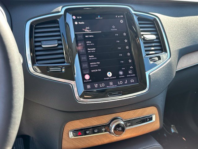 Certified 2024 Volvo XC90 B6 Plus w/ Protection Package Premier AWD/4WD image 22