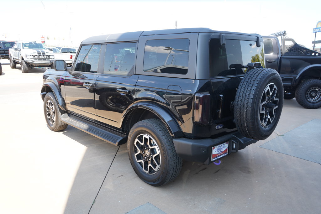 Certified 2025 Ford Bronco Outer Banks AWD/4WD image 12