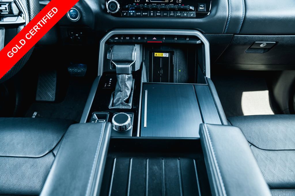 Certified 2024 Toyota Sequoia Platinum AWD/4WD image 24