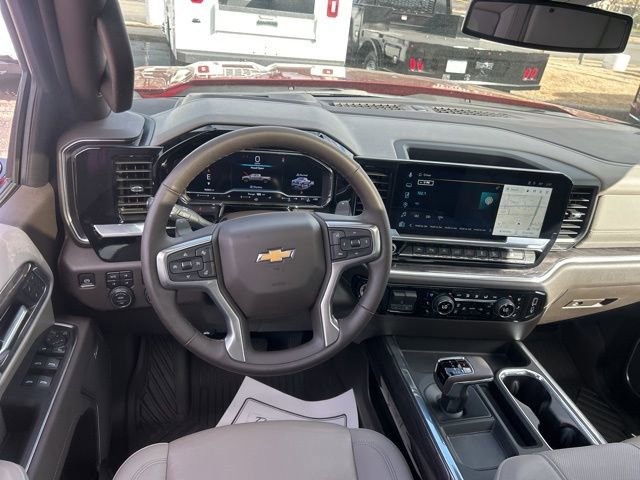 Used 2025 Chevrolet Silverado 1500 LTZ w/ LTZ Premium Package image 28