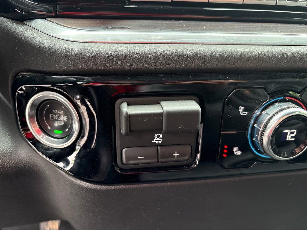 Certified 2026 GMC Sierra 1500 SLT AWD/4WD image 23