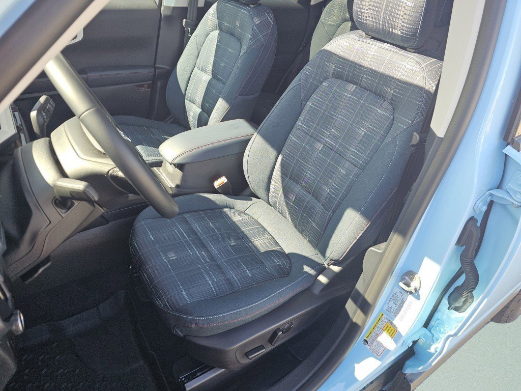 Used 2025 Ford Bronco Sport Heritage w/ Convenience Package image 6