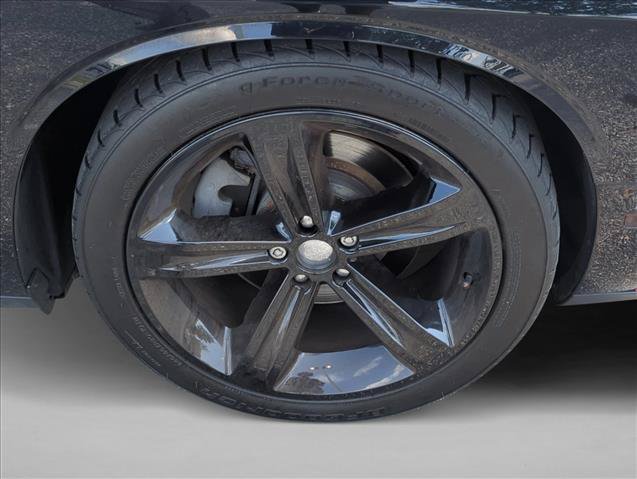 Used 2016 Dodge Challenger R/T RWD image 24