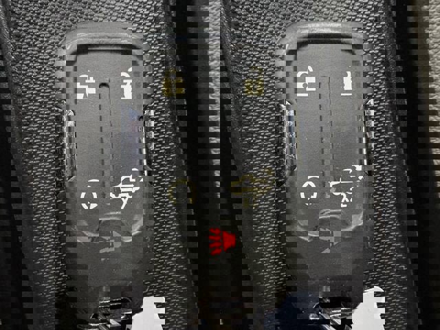 Used 2019 GMC Sierra 1500 SLT w/ SLT Premium Plus Package image 26