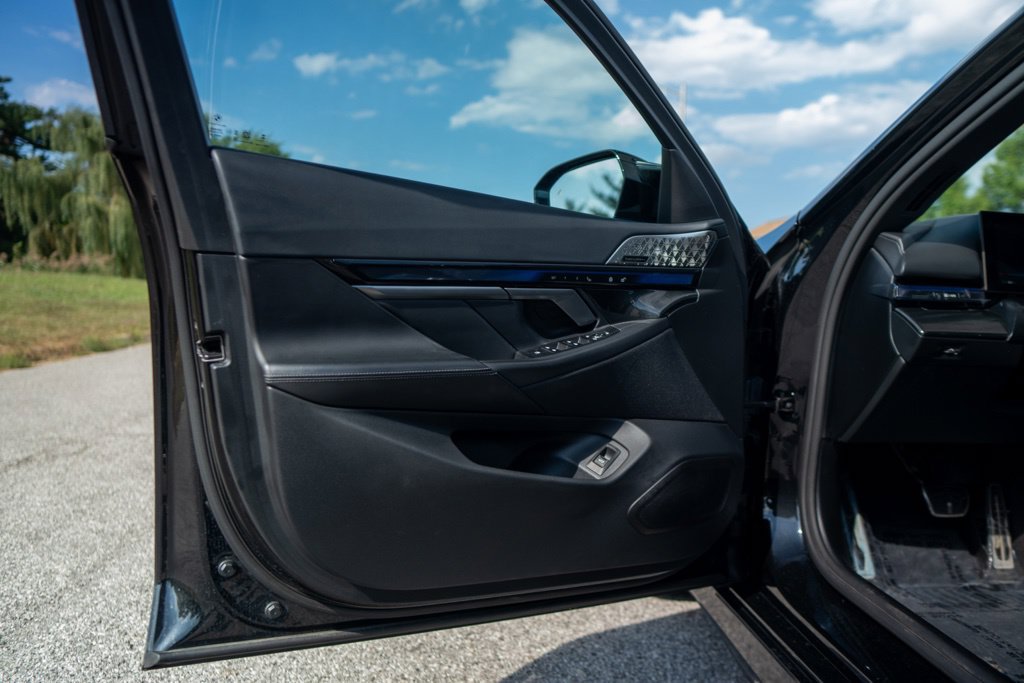Certified 2024 BMW i5 M60 w/ Premium Package AWD/4WD image 20