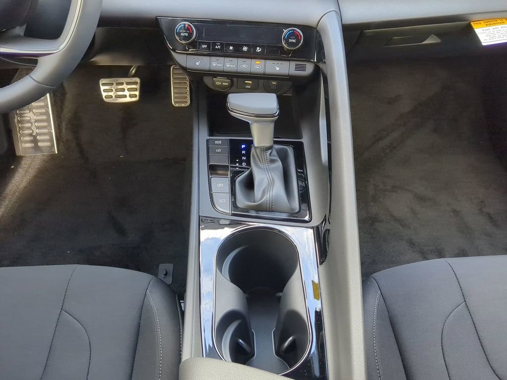 New 2026 Hyundai Elantra SEL Sport image 21