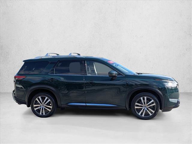 Certified 2023 Nissan Pathfinder Platinum AWD/4WD image 4