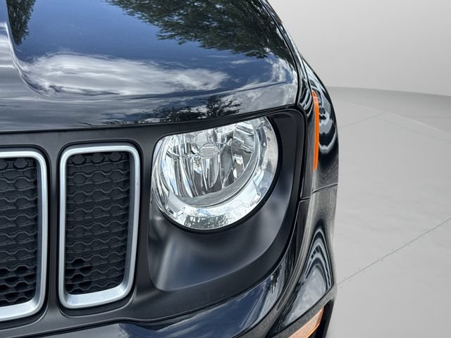 Certified 2023 Jeep Renegade Latitude AWD/4WD image 36