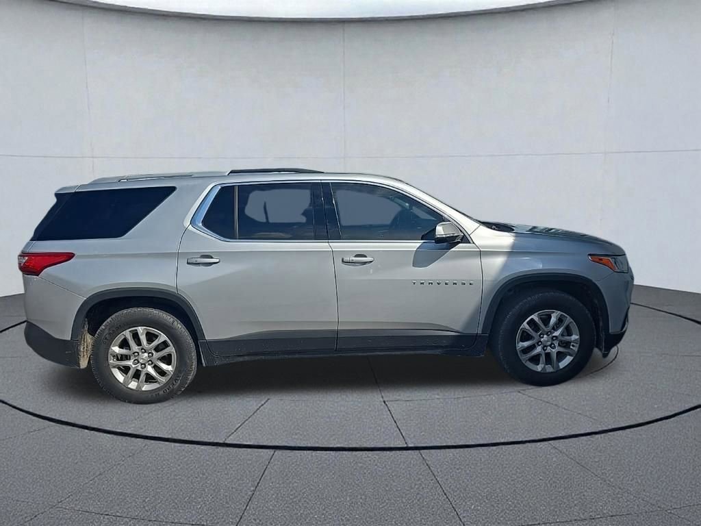Used 2018 Chevrolet Traverse LT FWD image 6