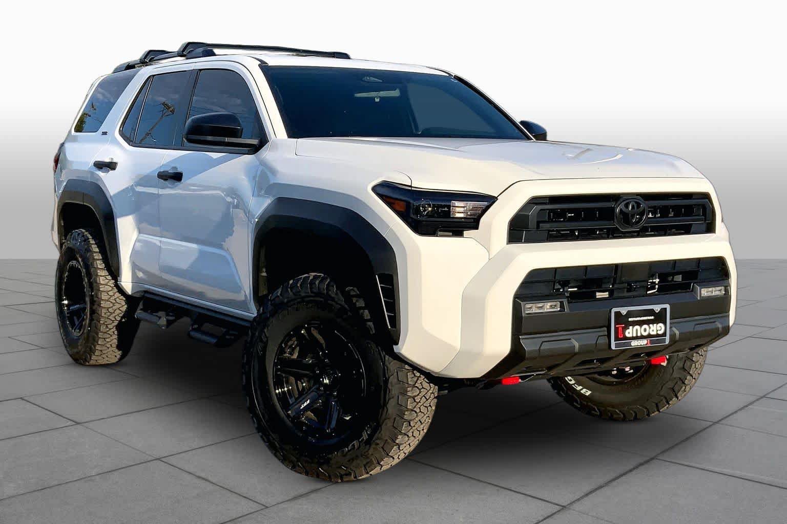 Used 2026 Toyota 4Runner SR5 AWD/4WD image 3