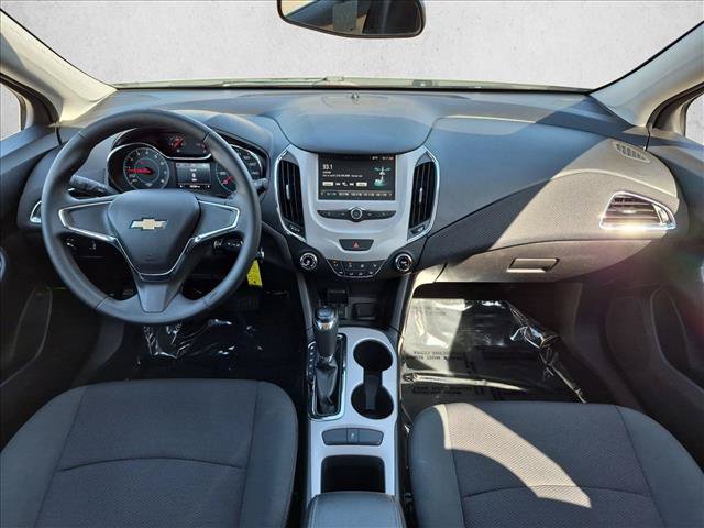Used 2016 Chevrolet Cruze LS FWD image 16