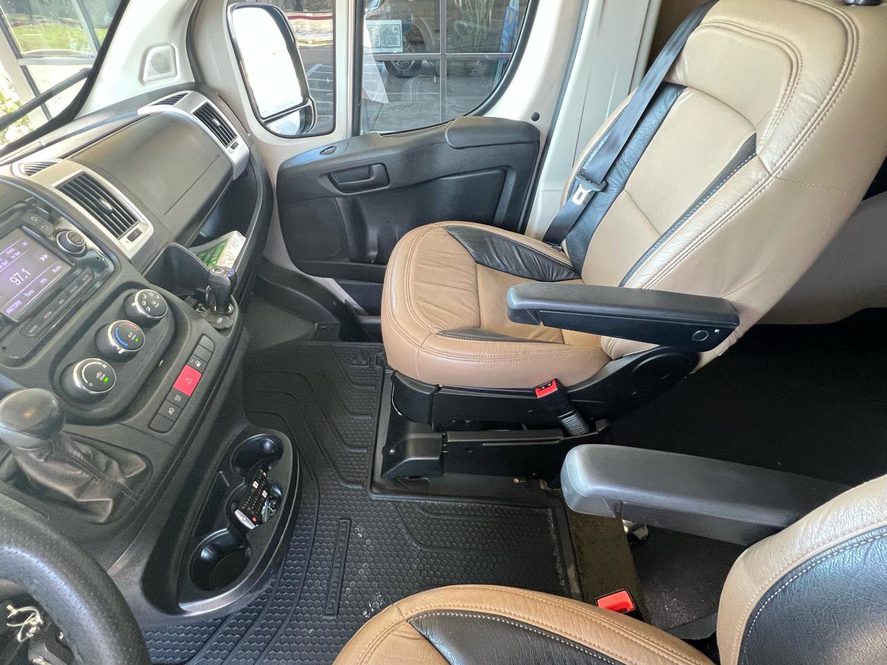 Used 2020 RAM ProMaster 2500 w/ RV Ready Prep Package image 40