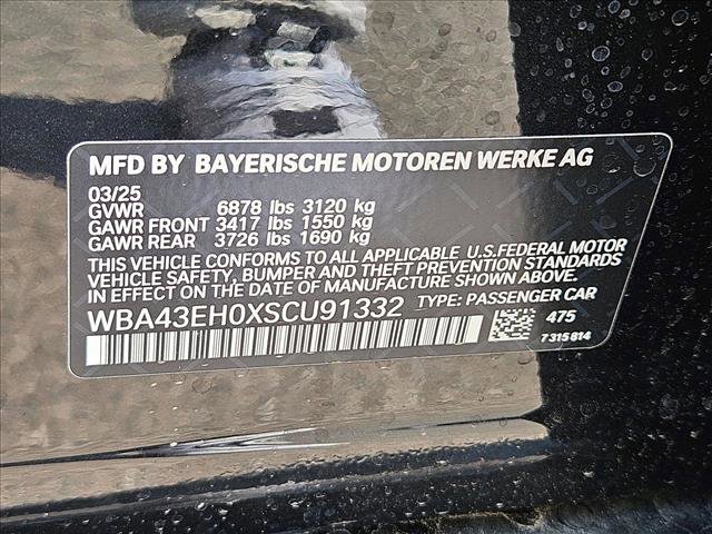 New 2025 BMW 750e xDrive image 18