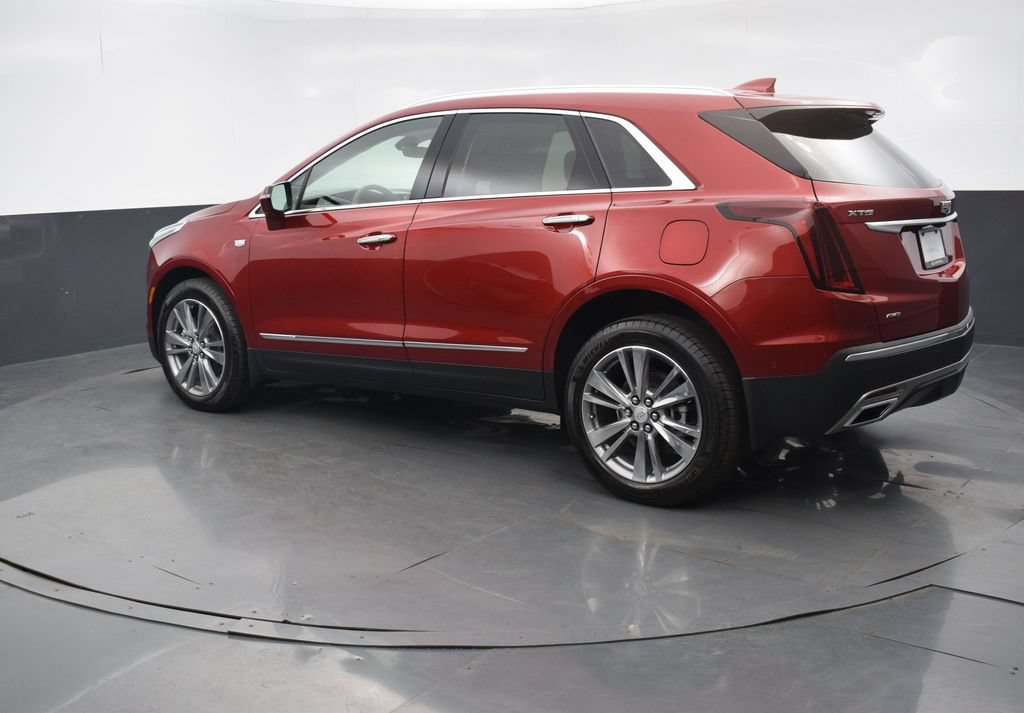New 2026 Cadillac XT5 Premium Luxury w/ Driver Assist Package AWD/4WD image 4